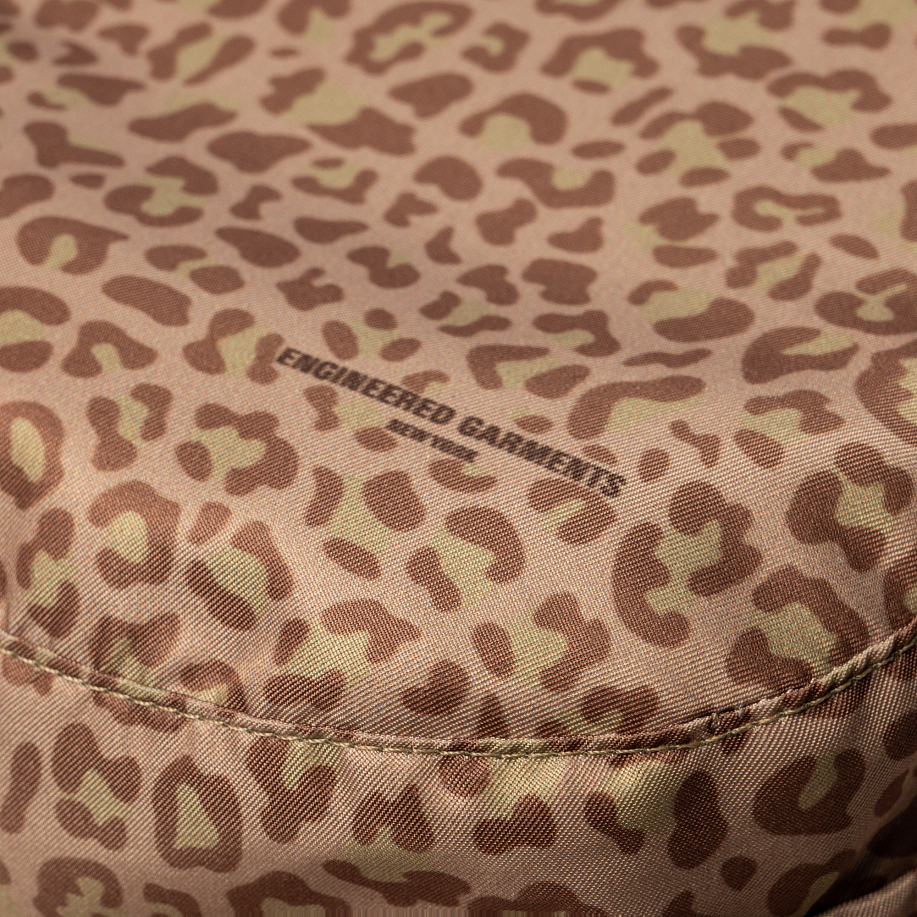 Панама ENGINEERED GARMENTS EXPLORER HATPOLY FIBER LEOPARD PRINT - 4 фото Панама ENGINEERED GARMENTS EXPLORER HATPOLY FIBER LEOPARD PRINT в интернет магазине Peakwww.peakstore.ru - 4 фото
