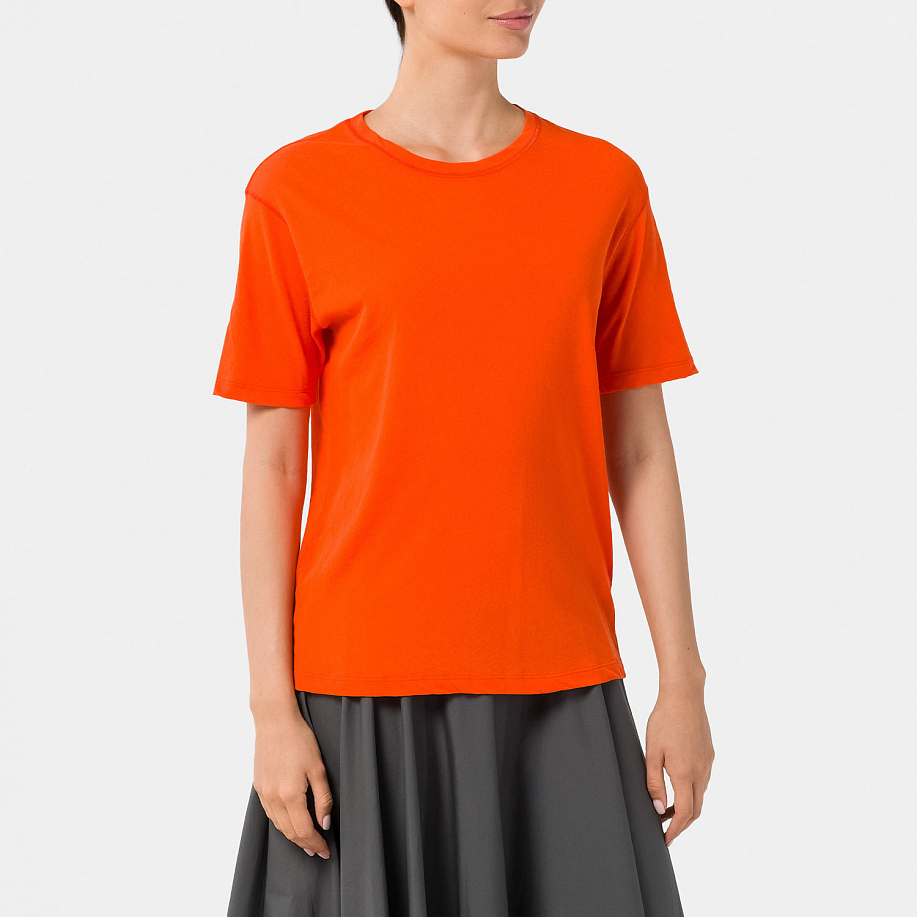 Футболка YLEVE COTTON LINEN SHEER JERSEY S/S P/O VERMILION - 2 фото Футболка YLEVE COTTON LINEN SHEER JERSEY S/S P/O в интернет магазине Peakwww.peakstore.ru - 2 фото