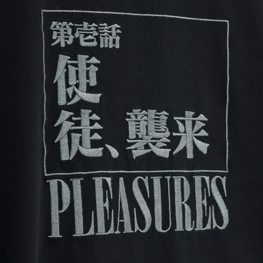 Футболка PLEASURES ANGEL ATTACK HEAVYWEIGHT SHIRT - 10 фото Футболка PLEASURES ANGEL ATTACK HEAVYWEIGHT SHIRT в интернет магазине Peakwww.peakstore.ru - 10 фото