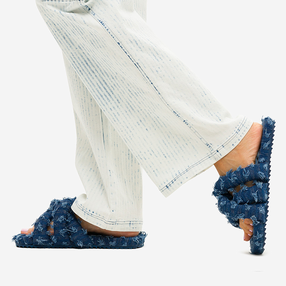 Шлепанцы YUME YUME TYRE SLIDE DENIM - 6 фото Шлепанцы YUME YUME TYRE SLIDE DENIM в интернет магазине Peakwww.peakstore.ru - 6 фото
