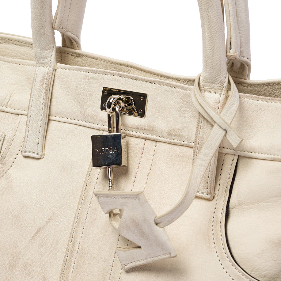 Сумка через плечо MEDEA NINA BAG White - 7 фото Сумка через плечо MEDEA NINA BAG в интернет магазине Peakwww.peakstore.ru - 7 фото