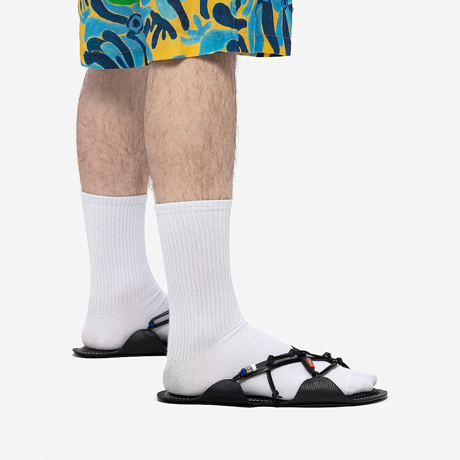Шлепанцы MARNI O VACANCY INN - BLACK LEATHER SANDALS - 2 фото Шлепанцы MARNI O VACANCY INN - BLACK LEATHER SANDALS в интернет магазине Peakwww.peakstore.ru - 2 фото