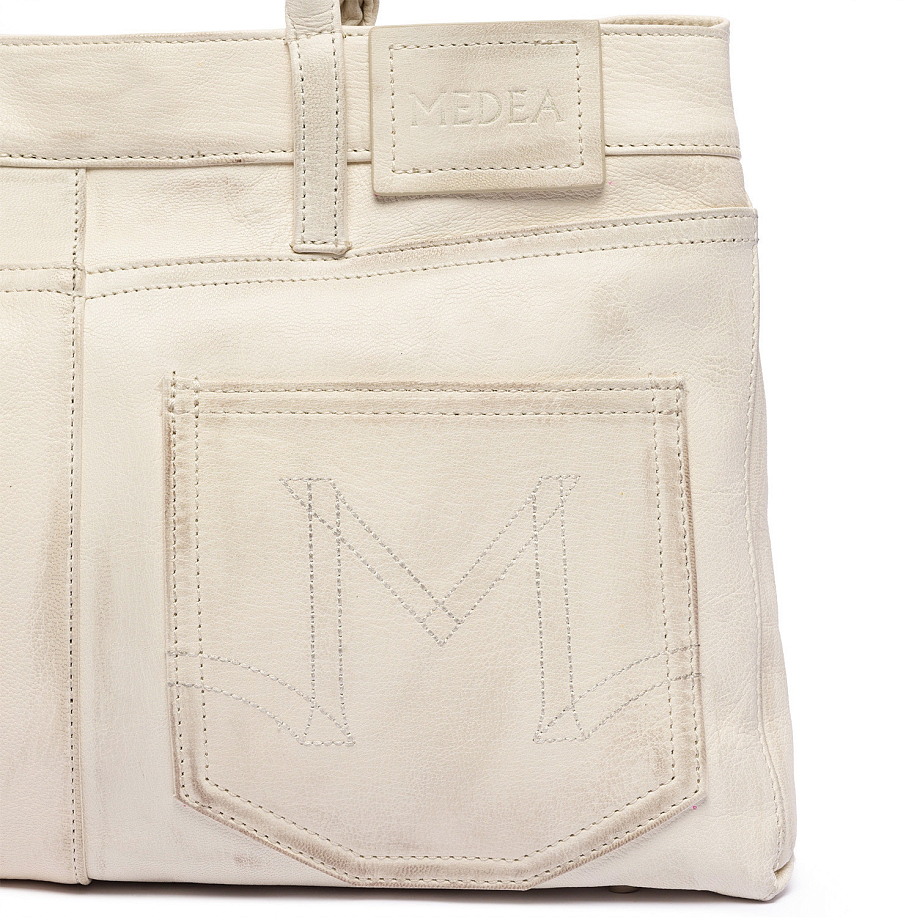 Сумка через плечо MEDEA NINA BAG White - 10 фото Сумка через плечо MEDEA NINA BAG в интернет магазине Peakwww.peakstore.ru - 10 фото
