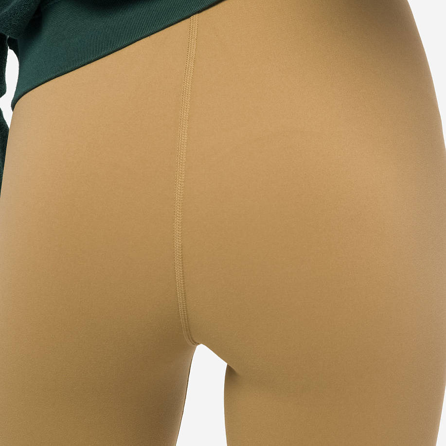 Велосипедки SPORTY & RICH RUNNER SCRIPT BIKER SHORT - 14 фото Велосипедки SPORTY & RICH RUNNER SCRIPT BIKER SHORT в интернет магазине Peakwww.peakstore.ru - 14 фото