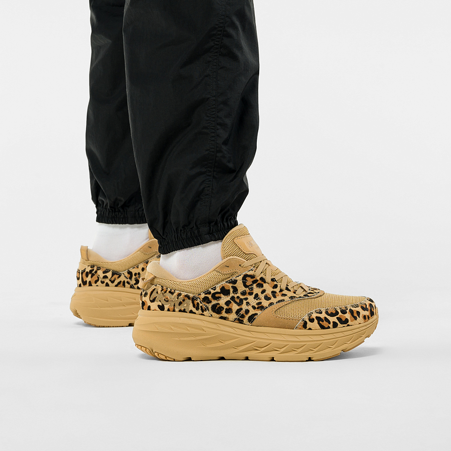 Кроссовки HOKA ONE ONE M HOKA X EG BONDI L в интернет-магазине Peak Conceptwww.peakstore.ru - 2 фото