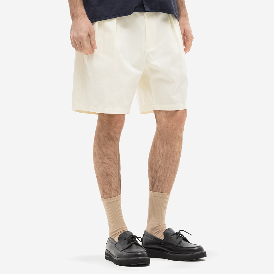 Шорты YLEVE COTTON CHINO NIDOM SHORTS стильные в Peak StoreWhite - 2 фото Шорты YLEVE COTTON CHINO NIDOM SHORTS в интернет магазине Peakwww.peakstore.ru - 2 фото