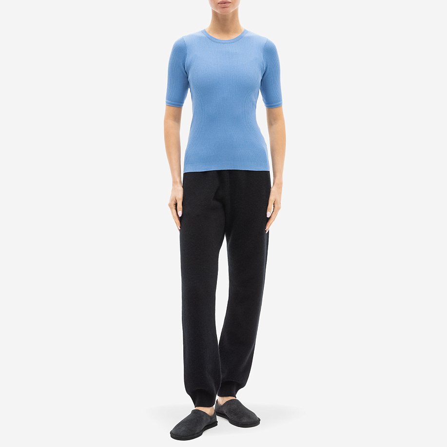 Футболка AURALEE GIZA HIGH GAUGE RIB KNIT TEE LIGHT BLUE - 3 фото Футболка AURALEE GIZA HIGH GAUGE RIB KNIT TEE в интернет магазине Peakwww.peakstore.ru - 3 фото
