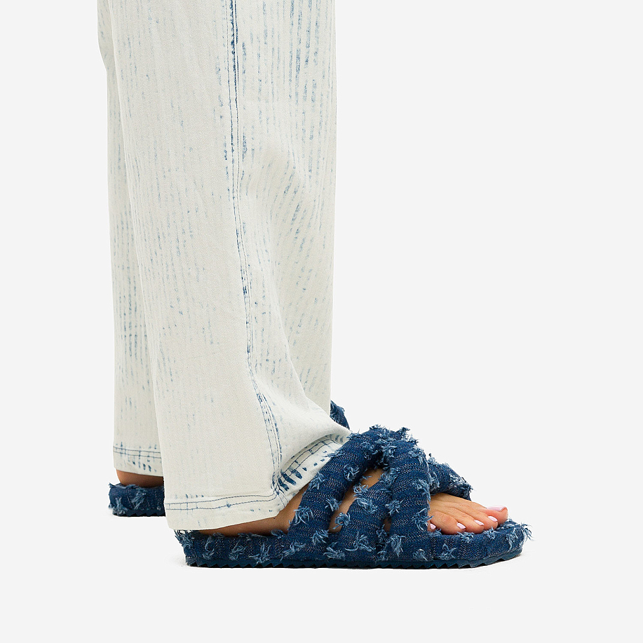 Шлепанцы YUME YUME TYRE SLIDE DENIM - 5 фото Шлепанцы YUME YUME TYRE SLIDE DENIM в интернет магазине Peakwww.peakstore.ru - 5 фото
