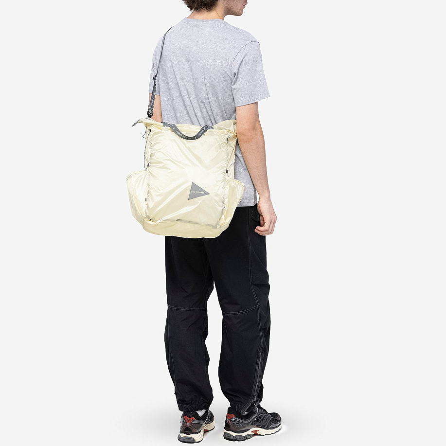 Сумка-тоут AND WANDER SIL TOTE BAG в интернет магазине Peakwww.peakstore.ru - 3 фото