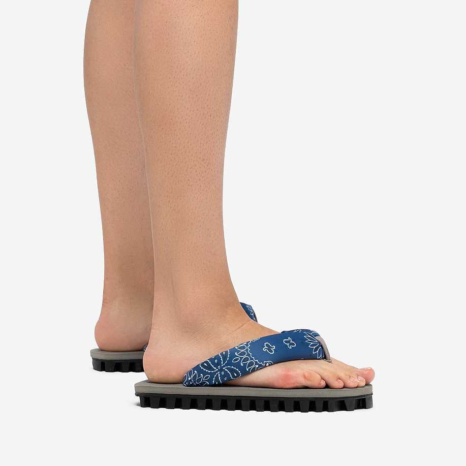 Шлепанцы SUICOKE GTA-PT05 - 26 фото Шлепанцы SUICOKE GTA-PT05 в интернет магазине Peakwww.peakstore.ru - 26 фото