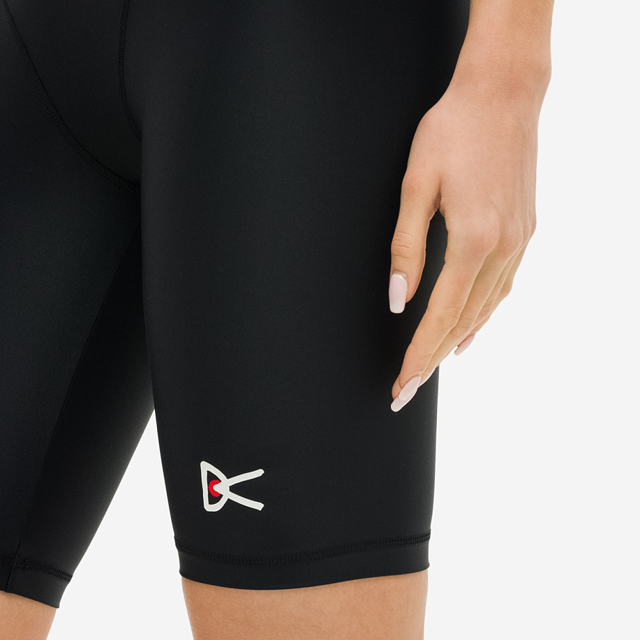 Велосипедки DISTRICT VISION MAYA HALF TIGHTS BLACK - 5 фото Велосипедки DISTRICT VISION MAYA HALF TIGHTS в интернет магазине Peakwww.peakstore.ru - 5 фото