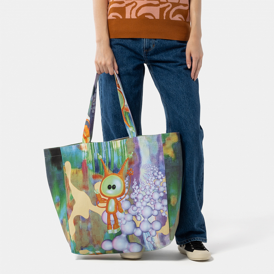 Сумка-тоут PERKS AND MINI MARPI WORLD PRINTED TOTE BAG в интернет магазине Peakwww.peakstore.ru - 3 фото