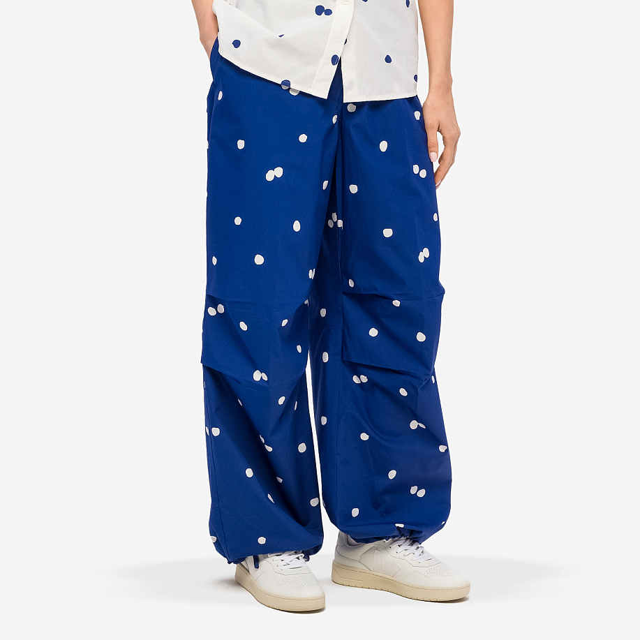 Брюки ASPESI PANTALONE MOD.0144 w/print BLUETTE - 2 фото Брюки ASPESI PANTALONE MOD.0144 w/print в интернет магазине Peakwww.peakstore.ru - 2 фото