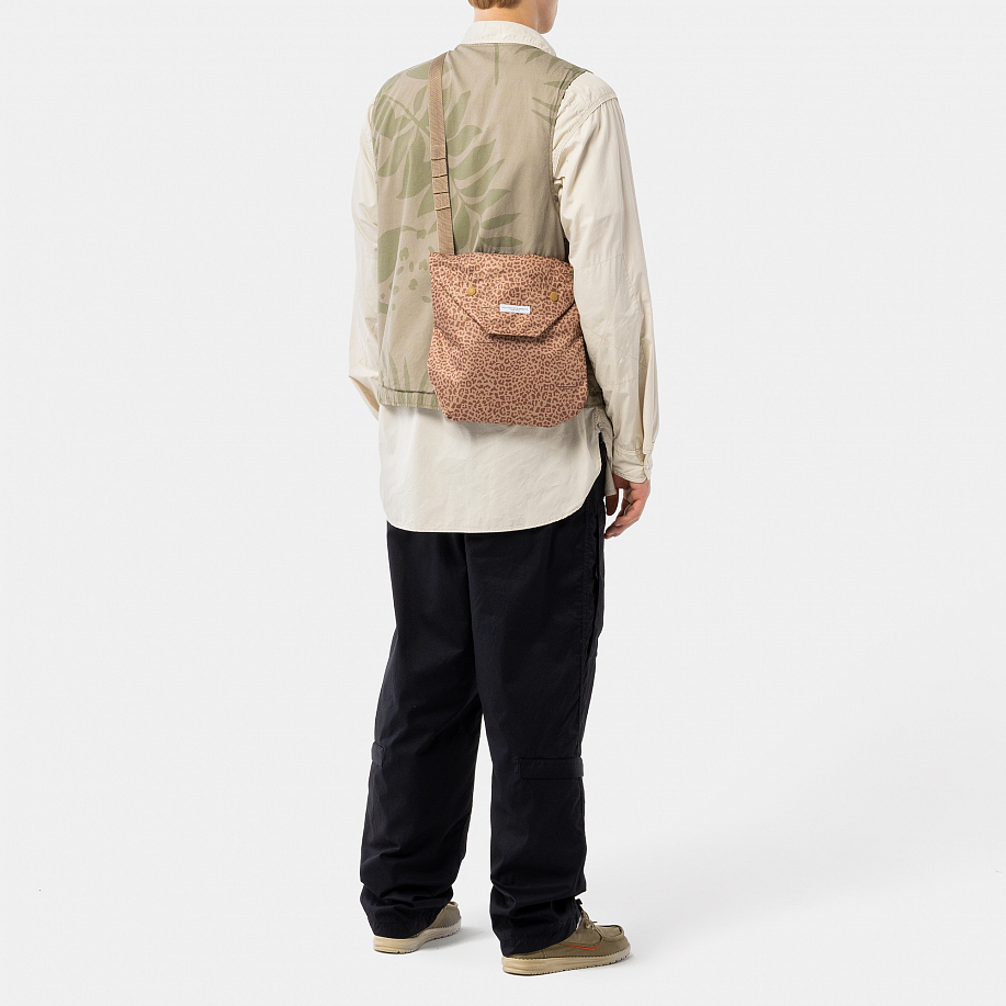Сумка через плечо ENGINEERED GARMENTS SHOULDER POUCH в интернет-магазине Peak Conceptwww.peakstore.ru - 2 фото