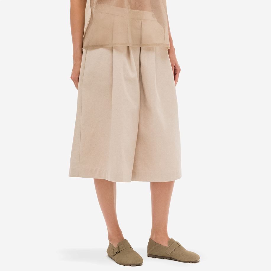 Шорты COLBO PLEATED SKORT стильные в Peak Store - 3 фото Шорты COLBO PLEATED SKORT в интернет магазине Peakwww.peakstore.ru - 3 фото