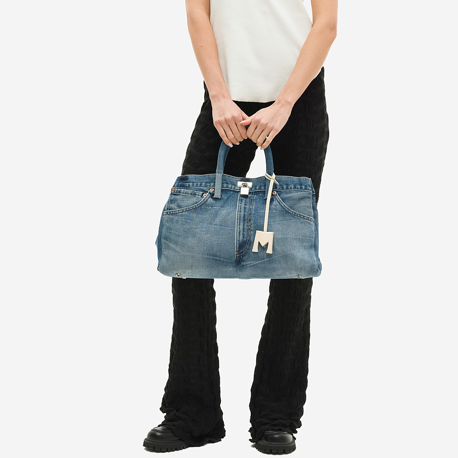 Сумка через плечо MEDEA NINA BAG DENIM - 2 фото Сумка через плечо MEDEA NINA BAG DENIM в интернет магазине Peakwww.peakstore.ru - 2 фото