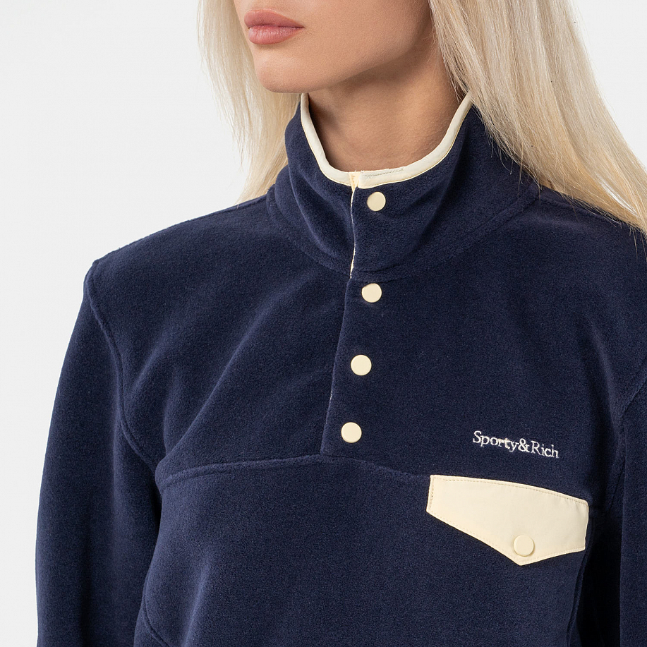 Толстовка SPORTY & RICH SERIF LOGO POLAR SWEATSHIRT в интернет магазине Peakwww.peakstore.ru - 5 фото