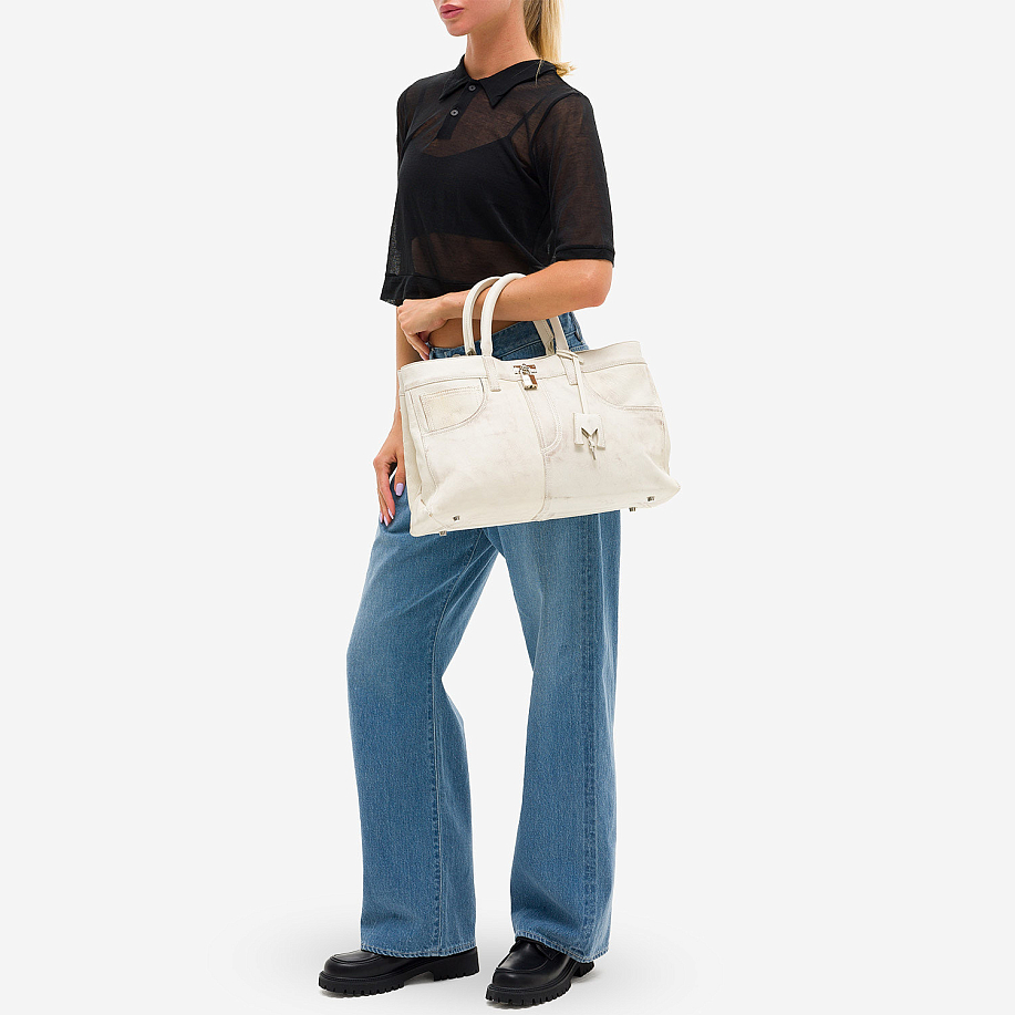 Сумка через плечо MEDEA NINA BAG LEATHER White - 3 фото Сумка через плечо MEDEA NINA BAG LEATHER в интернет магазине Peakwww.peakstore.ru - 3 фото