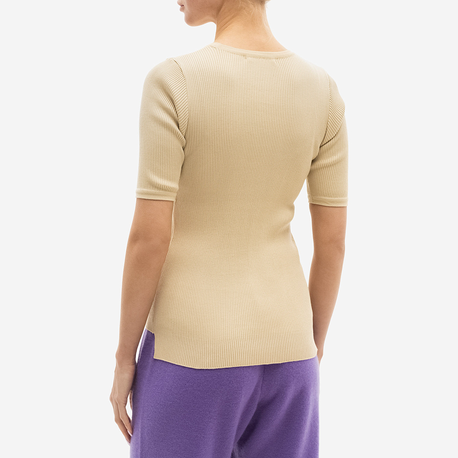 Футболка AURALEE GIZA HIGH GAUGE RIB KNIT TEE LIGHT BEIGE - 3 фото Футболка AURALEE GIZA HIGH GAUGE RIB KNIT TEE в интернет магазине Peakwww.peakstore.ru - 3 фото