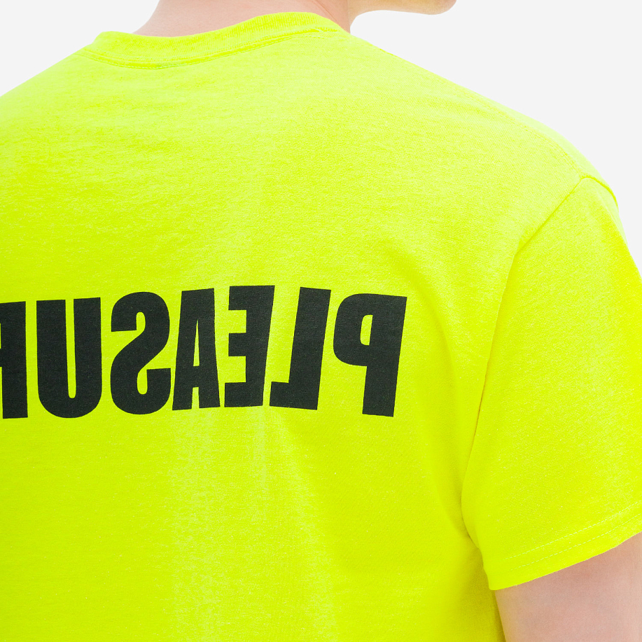 Футболка PLEASURES SECURITY T-SHIRT - 14 фото Футболка PLEASURES SECURITY T-SHIRT в интернет магазине Peakwww.peakstore.ru - 14 фото