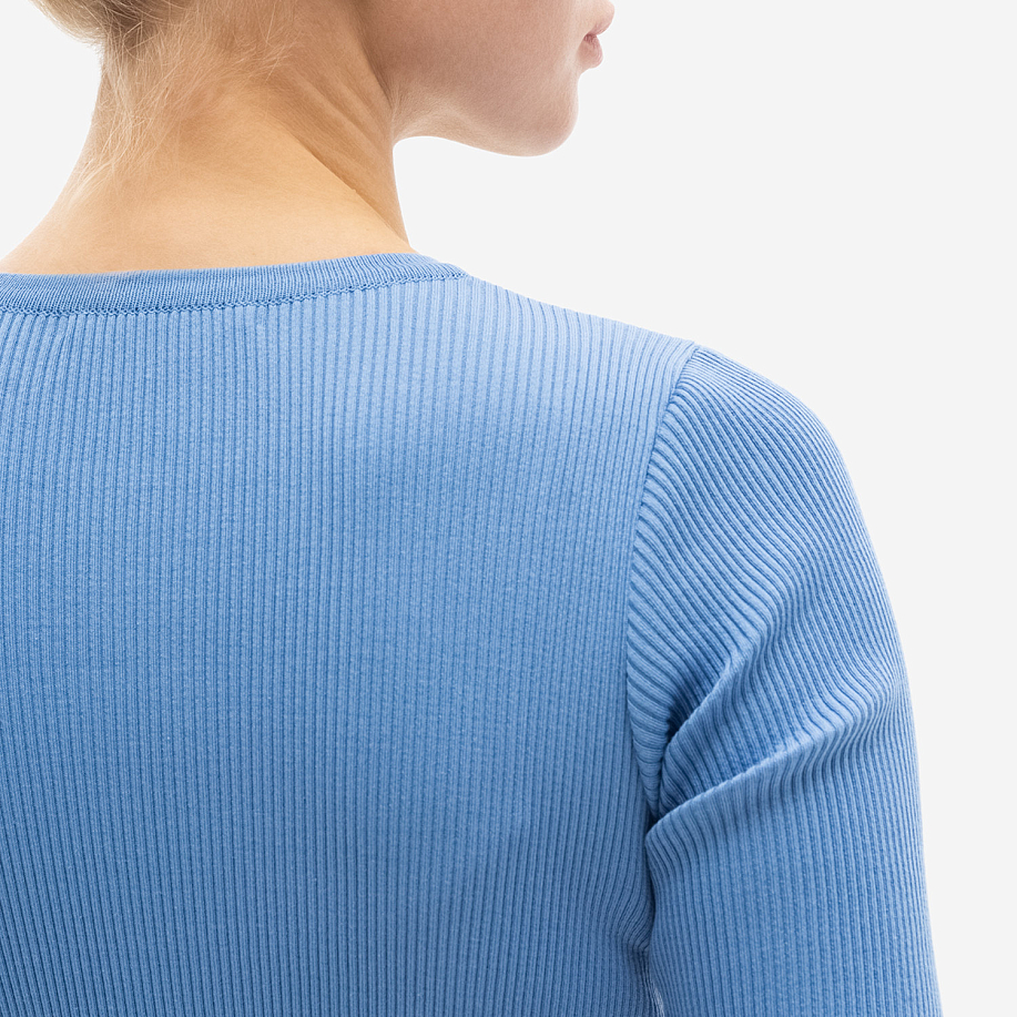 Футболка AURALEE GIZA HIGH GAUGE RIB KNIT TEE LIGHT BLUE - 6 фото Футболка AURALEE GIZA HIGH GAUGE RIB KNIT TEE в интернет магазине Peakwww.peakstore.ru - 6 фото