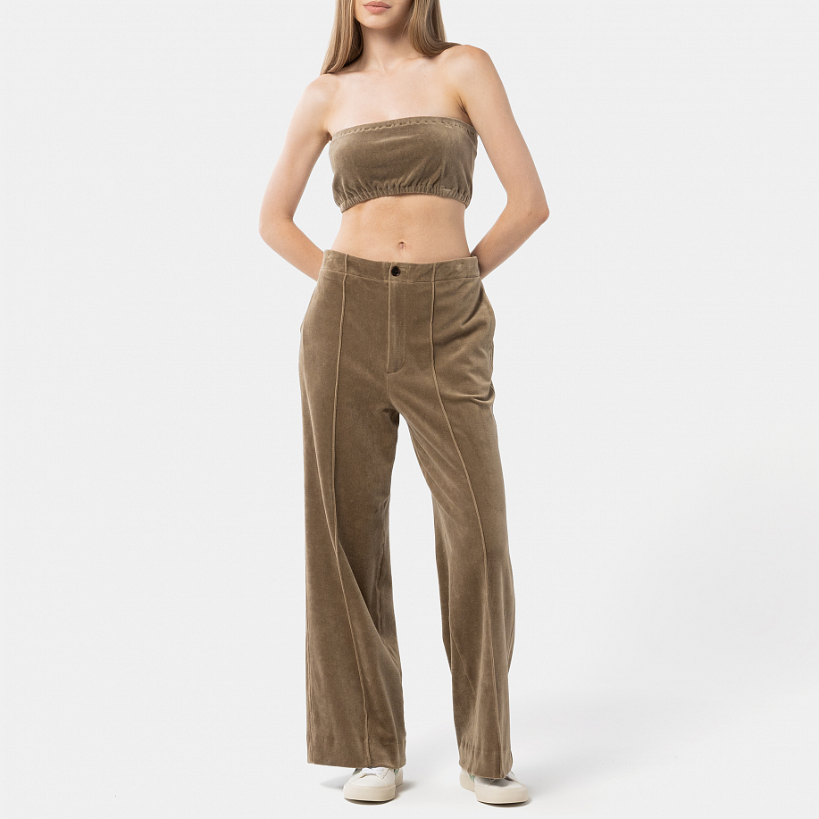 Топ AURALEE ORGANIC COTTON VELOUR BANDEAU LIGHT BROWN - 4 фото Топ AURALEE ORGANIC COTTON VELOUR BANDEAU в интернет магазине Peakwww.peakstore.ru - 4 фото