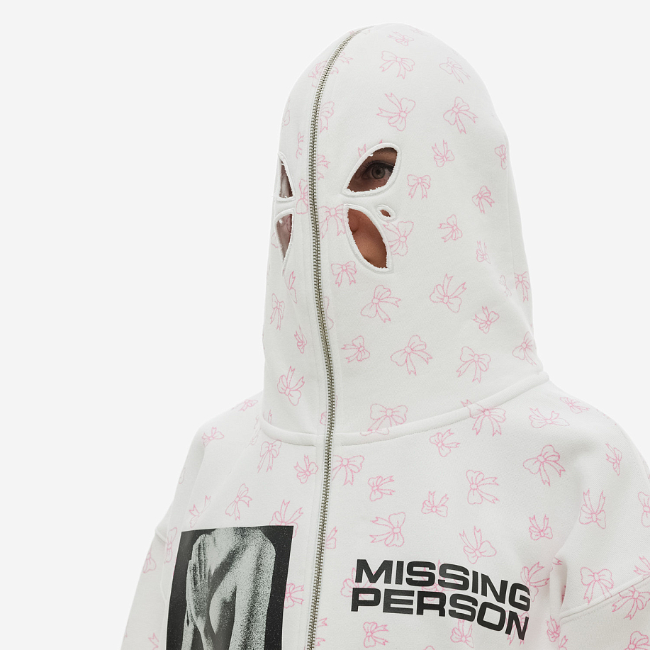 Толстовка ASHLEY WILLIAMS MISSING PERSON BUTTERFLY HOODIE - 8 фото Толстовка ASHLEY WILLIAMS MISSING PERSON BUTTERFLY HOODIE в интернет магазине Peakwww.peakstore.ru - 8 фото