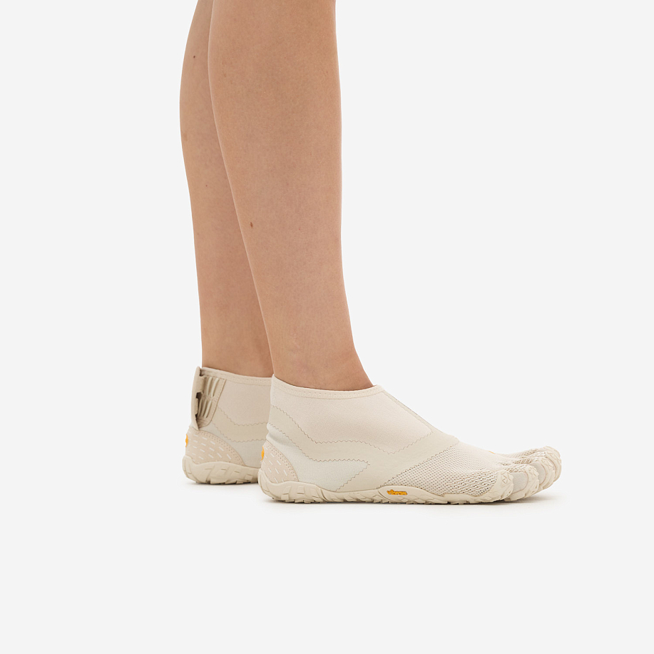 Кроссовки SUICOKE NIN-LO в интернет магазине Peakwww.peakstore.ru - 20 фото