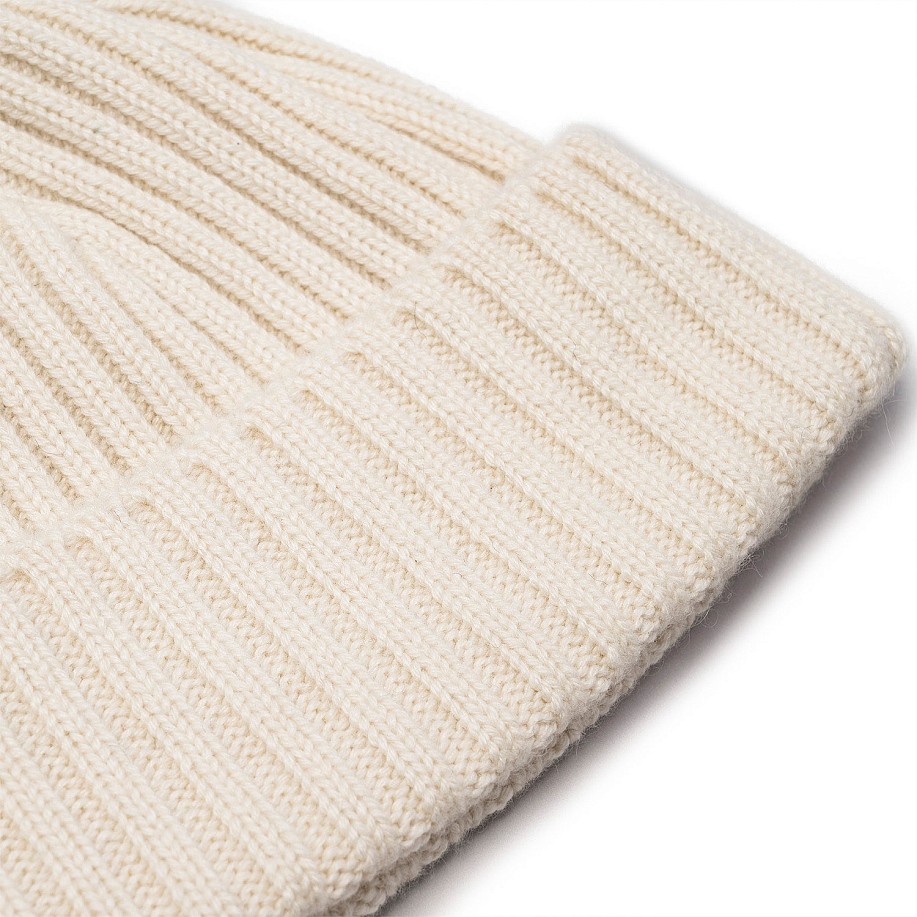 Шапка KIJIMA TAKAYUKI CASHMERE WATCH CAP OFF WHITE - 2 фото Шапка KIJIMA TAKAYUKI CASHMERE WATCH CAP в интернет магазине Peakwww.peakstore.ru - 2 фото