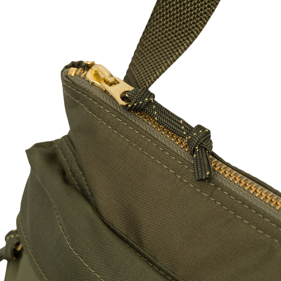 Сумка через плечо PORTER YOSHIDA FORCE SHOULDER BAG ONE POCKET - 7 фото Сумка через плечо PORTER YOSHIDA FORCE SHOULDER BAG ONE POCKET в интернет магазине Peakwww.peakstore.ru - 7 фото