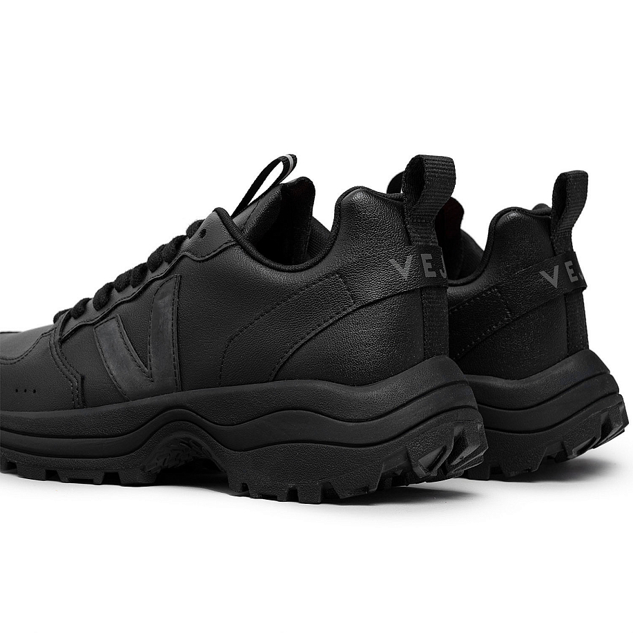 Кроссовки VEJA VENTURI CWL FULL BLACK - 6 фото Кроссовки VEJA VENTURI CWL в интернет магазине Peakwww.peakstore.ru - 6 фото