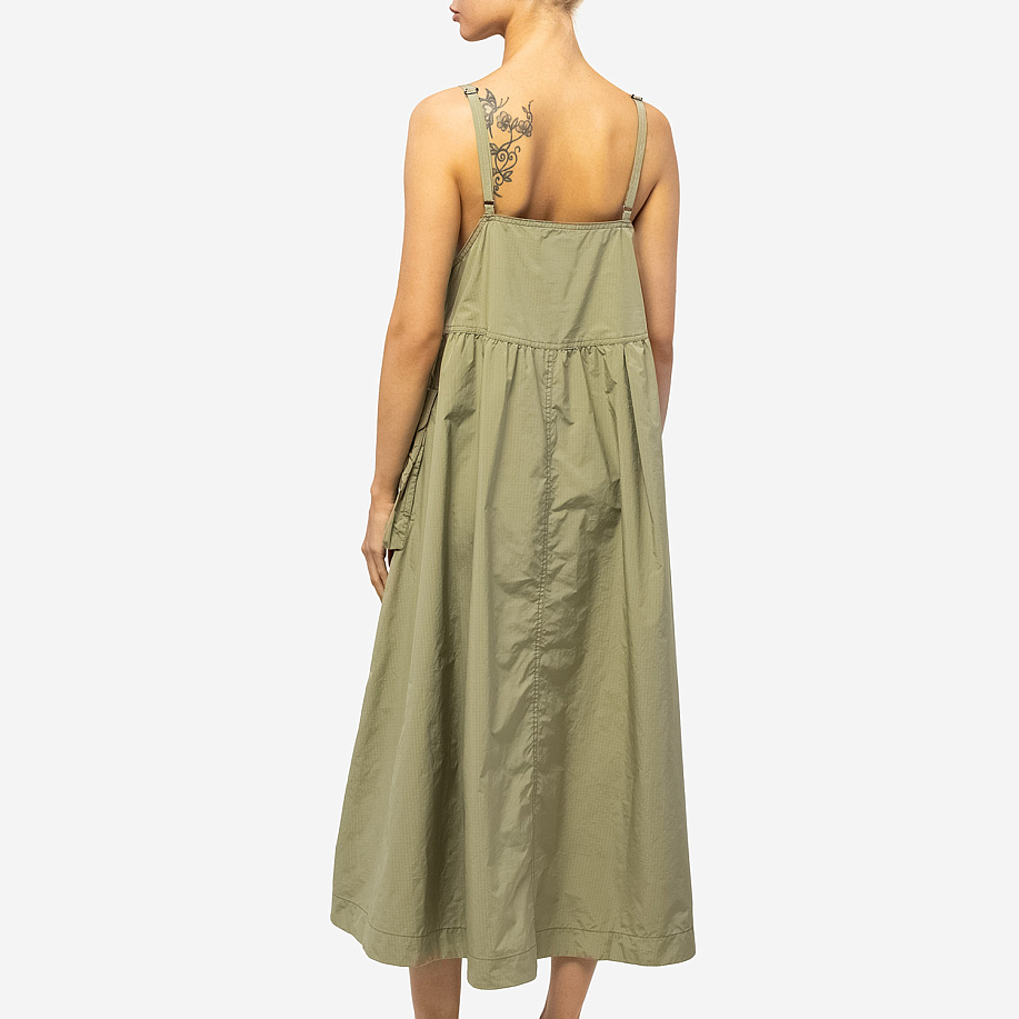 Платье AND WANDER OVERSIZED CARGO DRESS в интернет-магазине Peak Conceptwww.peakstore.ru - 3 фото