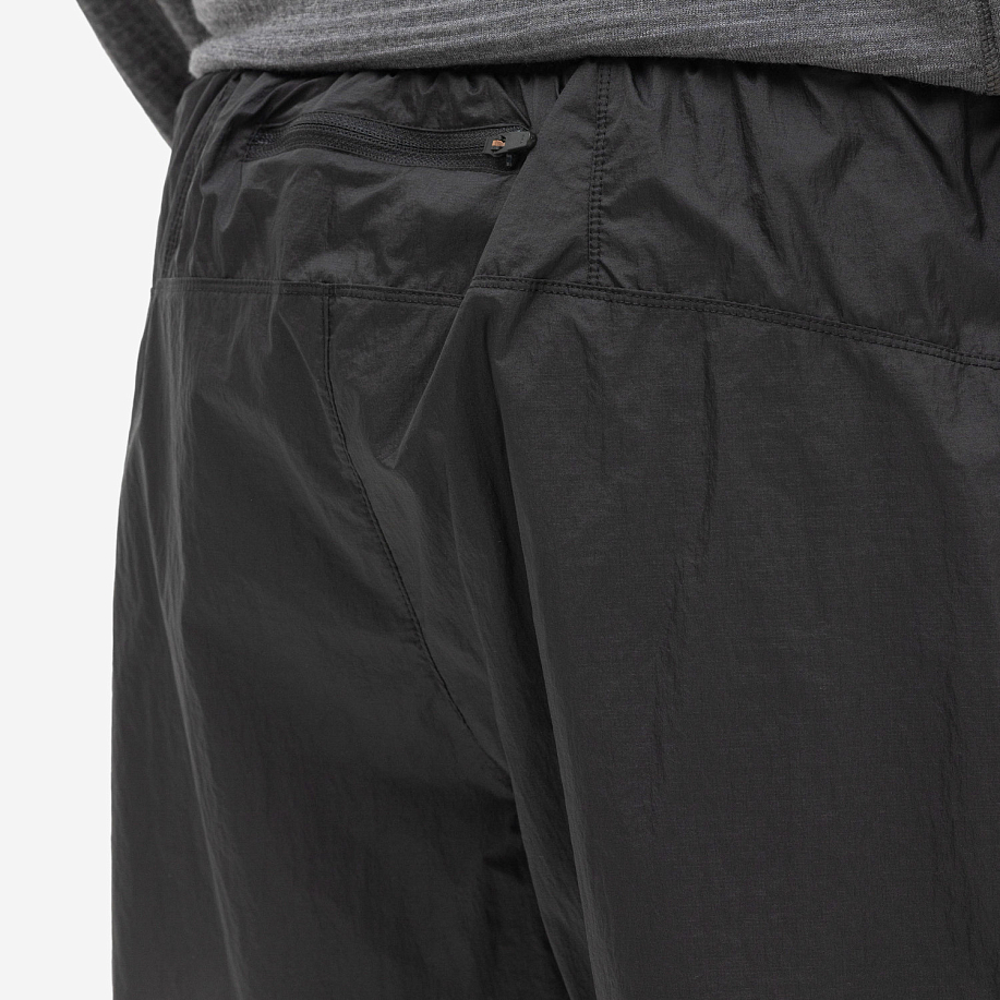 Шорты DISTRICT VISION RIPSTOP LAYERED POCKETED TRAIL SHORTS стильные в Peak Store - 16 фото Шорты DISTRICT VISION RIPSTOP LAYERED POCKETED TRAIL SHORTS в интернет магазине Peakwww.peakstore.ru - 16 фото