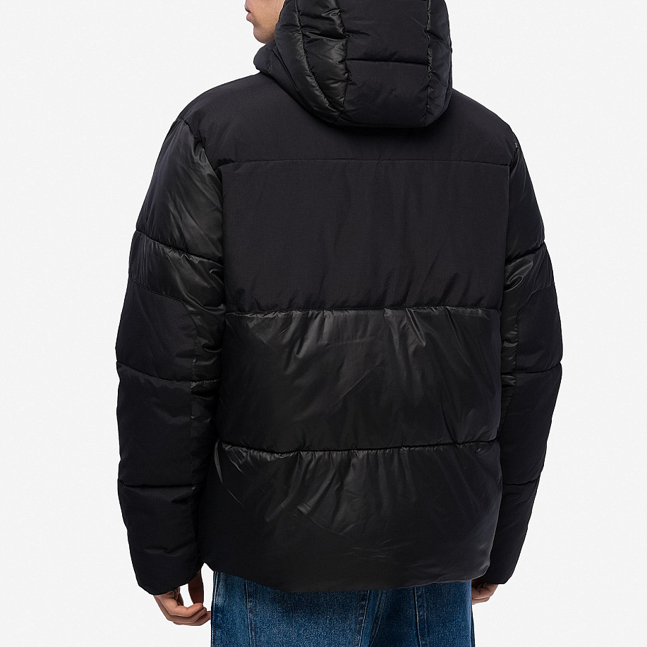 Пуховик POP TRADING COMPANY PUFFER JACKET BLACK - 3 фото Пуховик POP TRADING COMPANY PUFFER JACKET в интернет магазине Peakwww.peakstore.ru - 3 фото