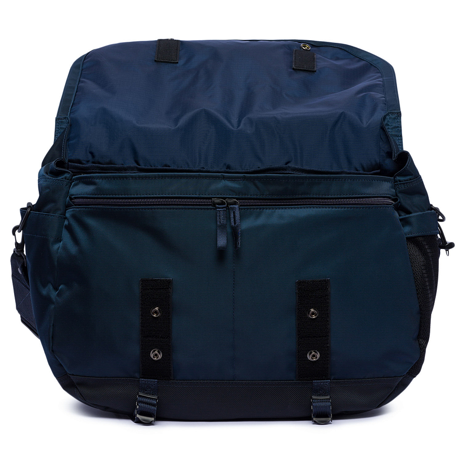 Сумка через плечо PORTER YOSHIDA POTR RIDE MESSENGER BAG WITH BICYCLE CHAIN в интернет магазине Peakwww.peakstore.ru - 16 фото