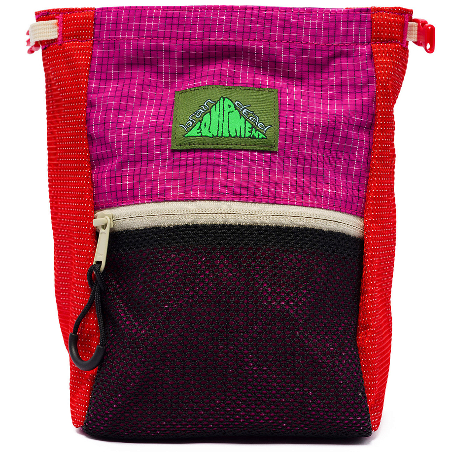 Сумка для аксессуаров BRAIN DEAD EQUIPMENT CHALK BAG - 1 фото Сумка для аксессуаров BRAIN DEAD EQUIPMENT CHALK BAG в интернет магазине Peakwww.peakstore.ru - 1 фото