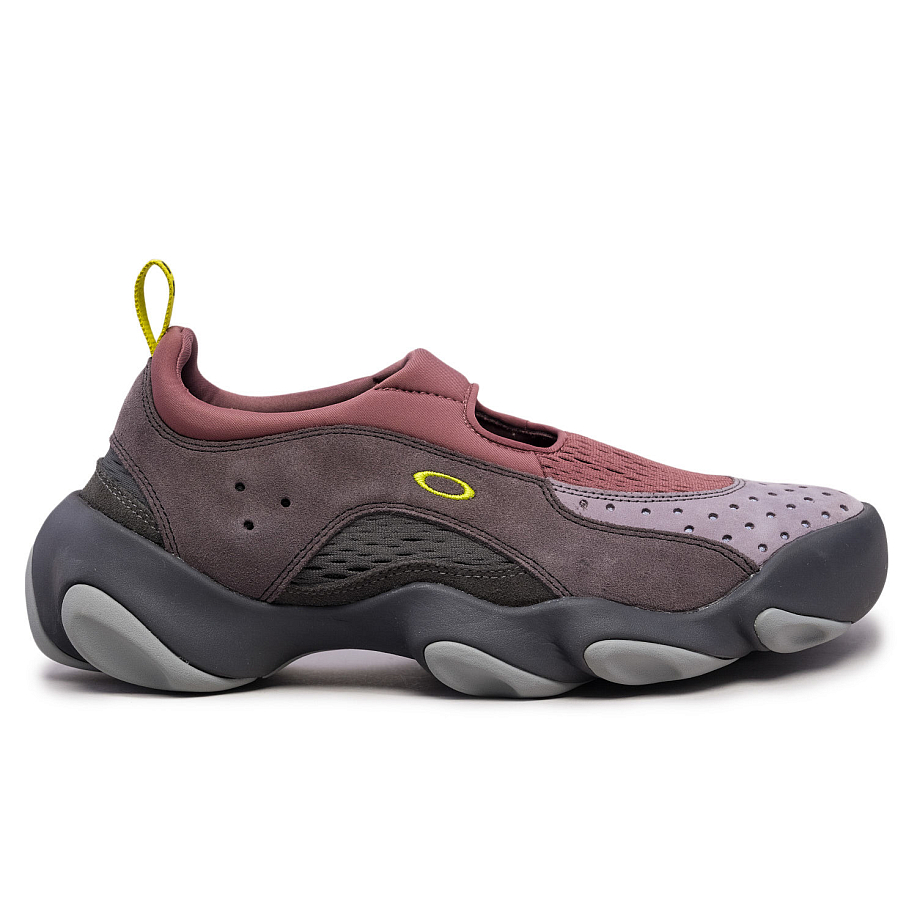 Oakley slipper sale