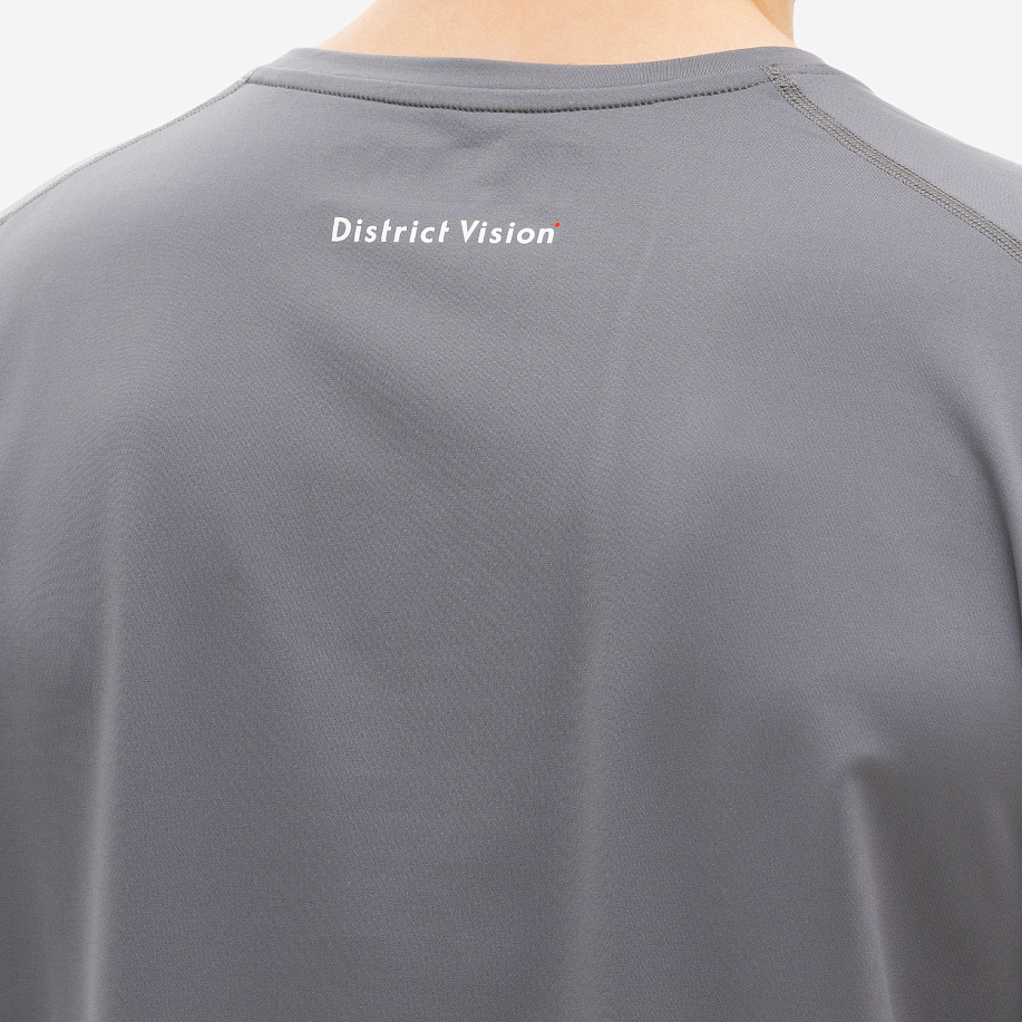 Футболка DISTRICT VISION DEVA SHORT SLEEVE TEE - 13 фото Футболка DISTRICT VISION DEVA SHORT SLEEVE TEE в интернет магазине Peakwww.peakstore.ru - 13 фото