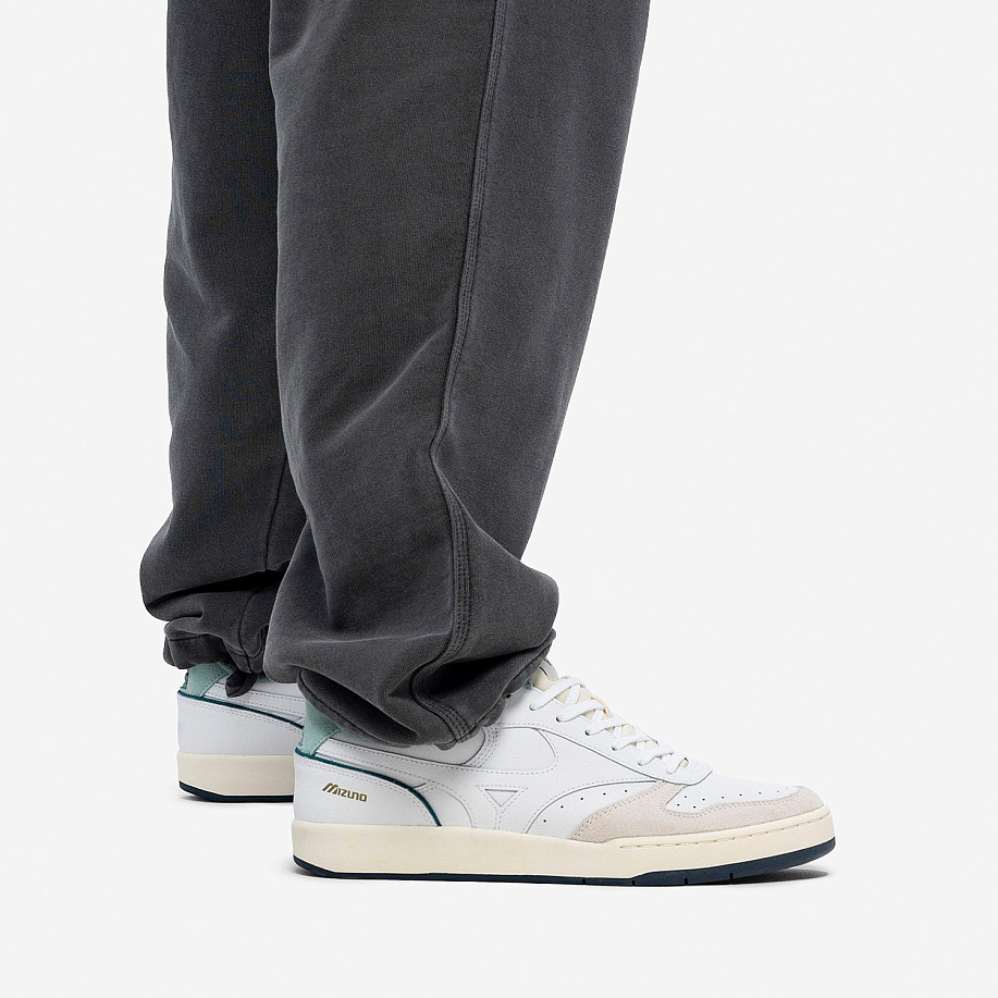 Низкие кеды MIZUNO CITY WIND - 4 фото Низкие кеды MIZUNO CITY WIND в интернет магазине Peakwww.peakstore.ru - 4 фото