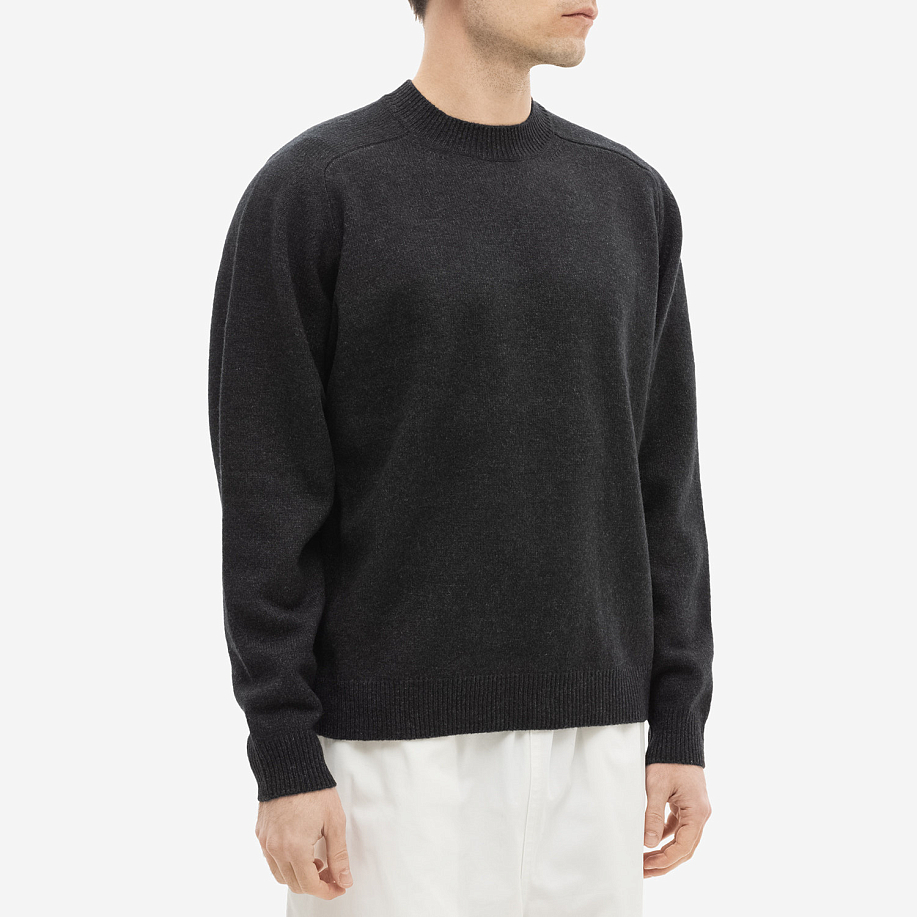 Свитер YLEVE LAMBS WOOL KN P/O BLACK - 2 фото Свитер YLEVE LAMBS WOOL KN P/O в интернет магазине Peakwww.peakstore.ru - 2 фото