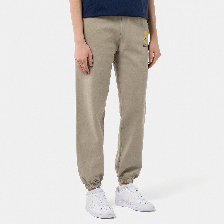 Спортивные брюки SPORTY & RICH COUNTRY CLUB SWEATPANT - 2 фото Спортивные брюки SPORTY & RICH COUNTRY CLUB SWEATPANT в интернет магазине Peakwww.peakstore.ru - 2 фото
