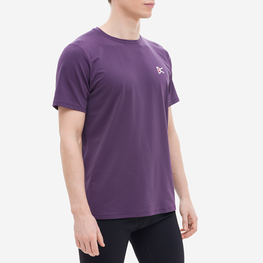 Футболка DISTRICT VISION DEVA SHORT SLEEVE TEE PLUM - 2 фото Футболка DISTRICT VISION DEVA SHORT SLEEVE TEE в интернет магазине Peakwww.peakstore.ru - 2 фото
