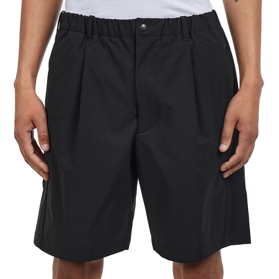 Шорты GOLDWIN ONE TUCK LIGHT STRETCH SHORTS в интернет магазине Peak Conceptwww.peakstore.ru - 4 фото