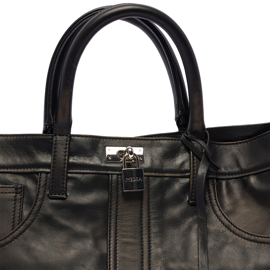 Сумка через плечо MEDEA NINA BAG Dark Brown - 5 фото Сумка через плечо MEDEA NINA BAG в интернет магазине Peakwww.peakstore.ru - 5 фото