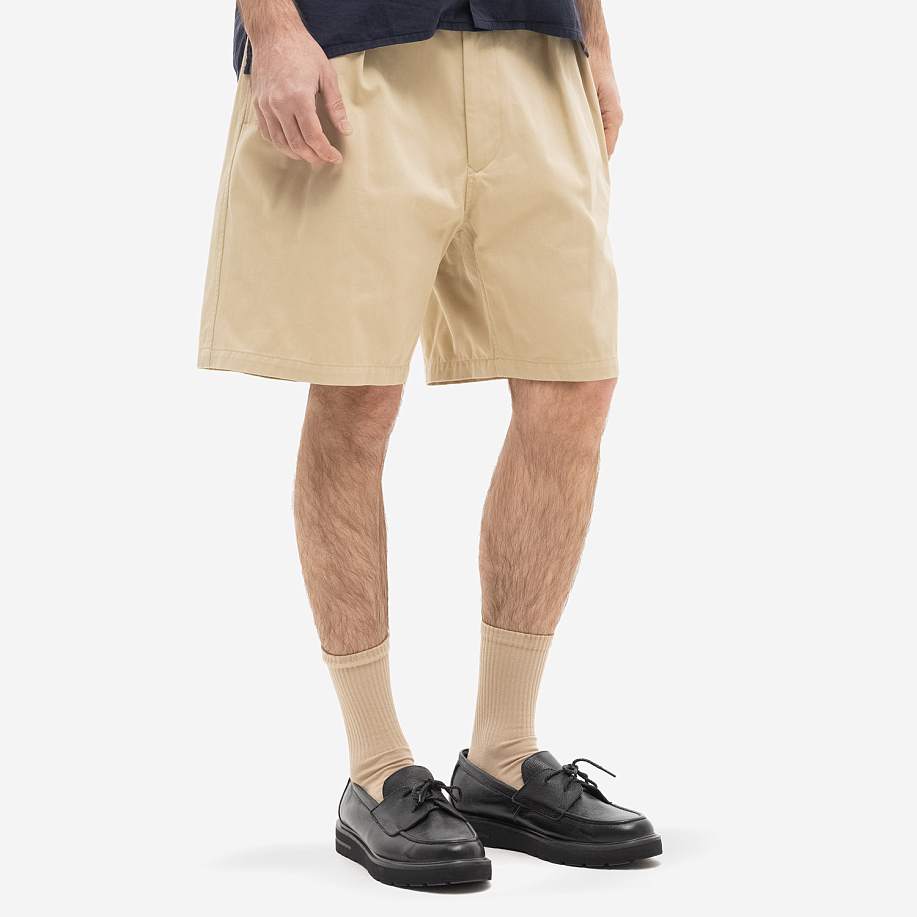 Шорты YLEVE COTTON CHINO NIDOM SHORTS стильные в Peak StoreSAND - 2 фото Шорты YLEVE COTTON CHINO NIDOM SHORTS в интернет магазине Peakwww.peakstore.ru - 2 фото