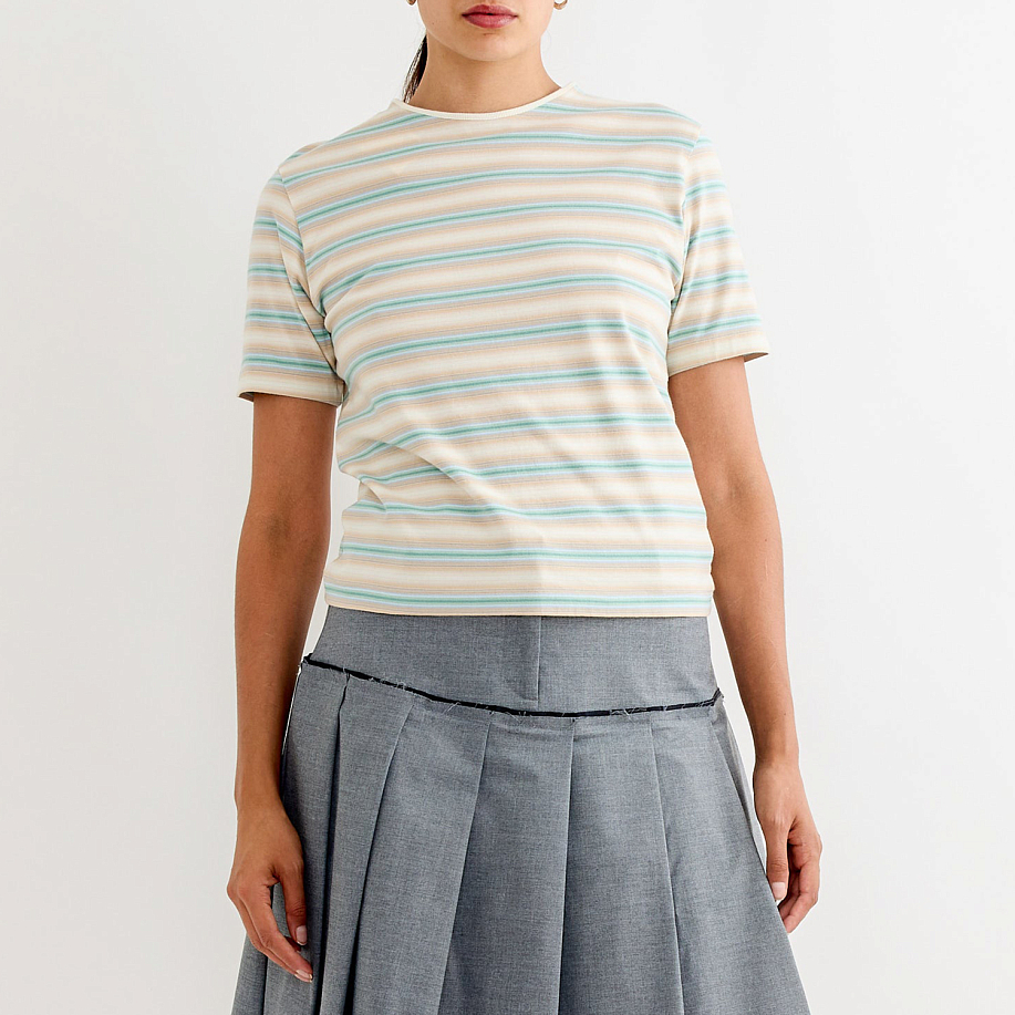 Футболка AURALEE GRADIENT STRIPE JERSEY TEE в интернет-магазине Peak Conceptwww.peakstore.ru - 3 фото