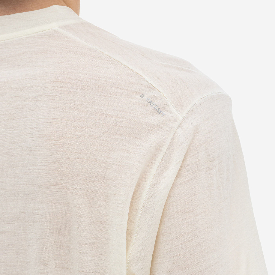 Футболка SATISFY CLOUDMERINO T-SHIRT в интернет магазине Peakwww.peakstore.ru - 20 фото