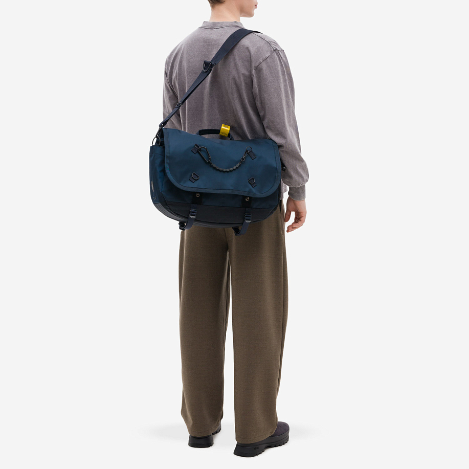 Сумка через плечо PORTER YOSHIDA POTR RIDE MESSENGER BAG WITH BICYCLE CHAIN в интернет магазине Peakwww.peakstore.ru - 12 фото