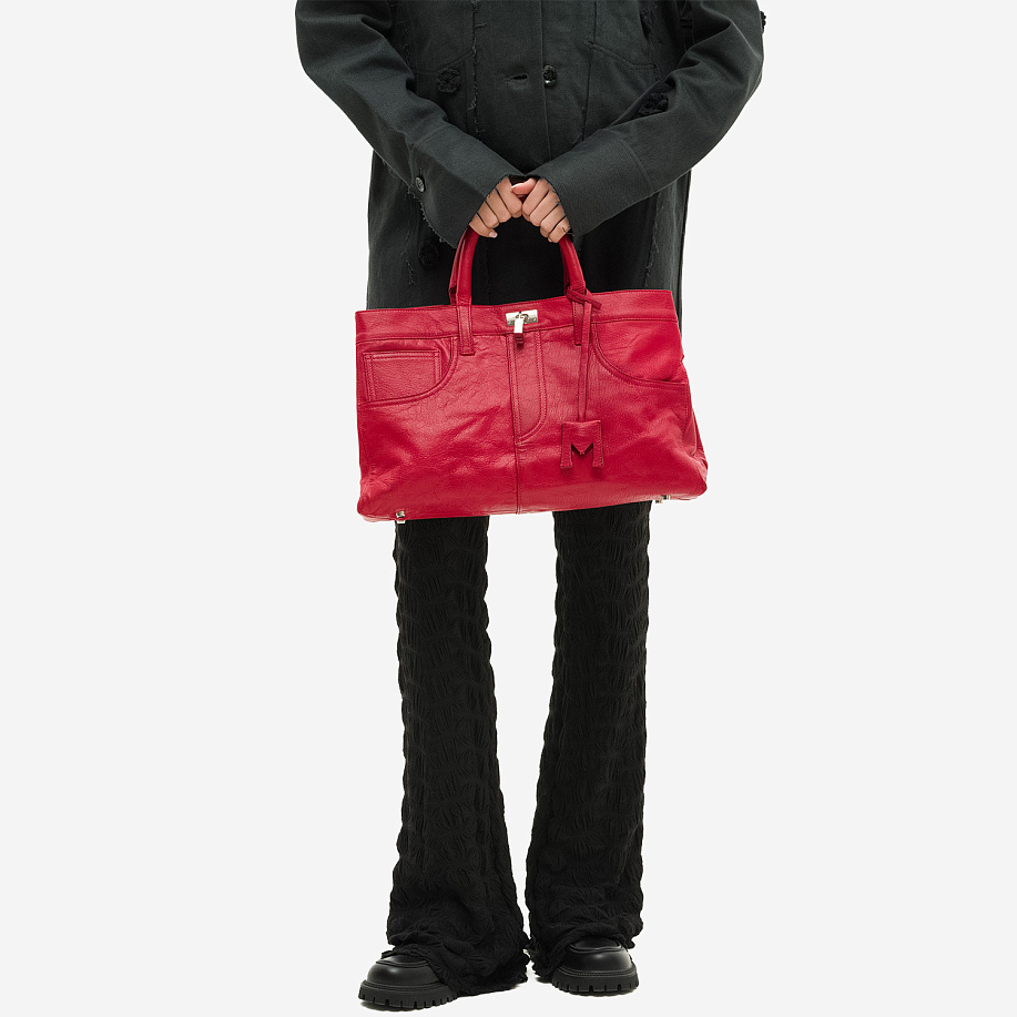 Сумка через плечо MEDEA NINA BAG RED - 2 фото Сумка через плечо MEDEA NINA BAG в интернет магазине Peakwww.peakstore.ru - 2 фото