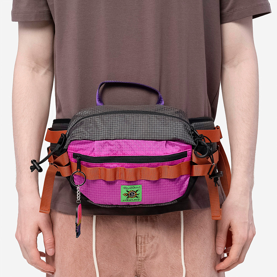 Сумка поясная BRAIN DEAD EQUIPMENT HIP BAG в интернет магазине Peakwww.peakstore.ru - 2 фото